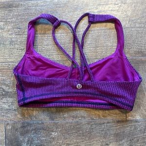 Lululemon Bra Size 6 - no liner
